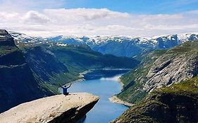 Skånevik Fjordhotel